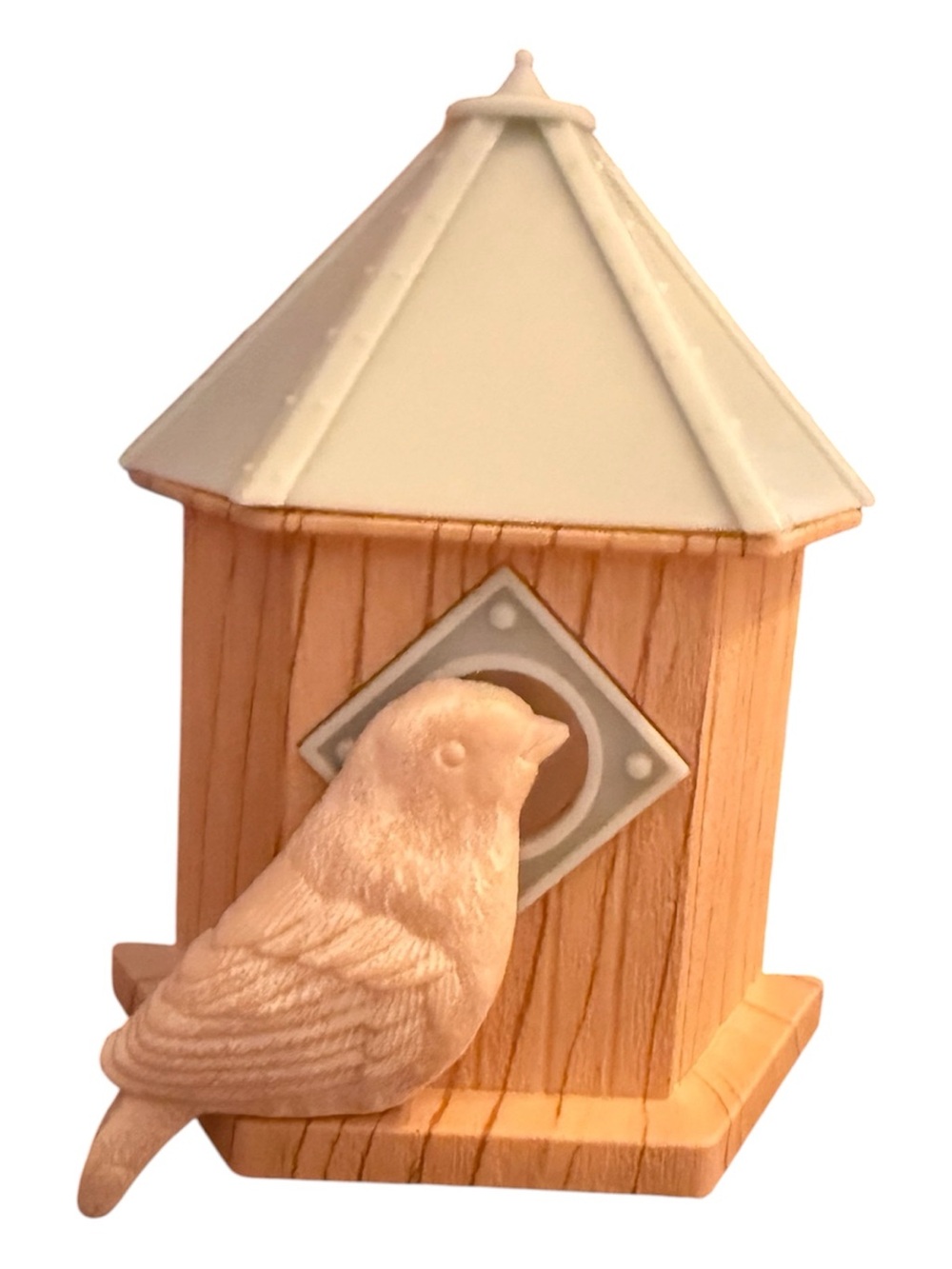 Yankee Candle Birdhouse ScentPlug Light Sensor + By the Pool Refill NEW - Picture 3 of 7